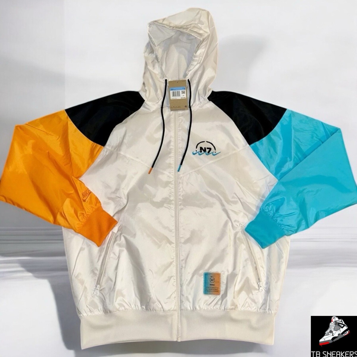 NWT Nike Windrunner N7 Men's Hooded Jacket FZ7600-030 Sz M NWT Nike Windrunner N7 Men's Hooded Jacket FZ7600-030 Sz M