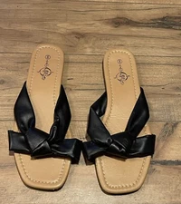Sole Mates Women’s Black Cross Strap Sandal Size 9 Summer ~ EUC