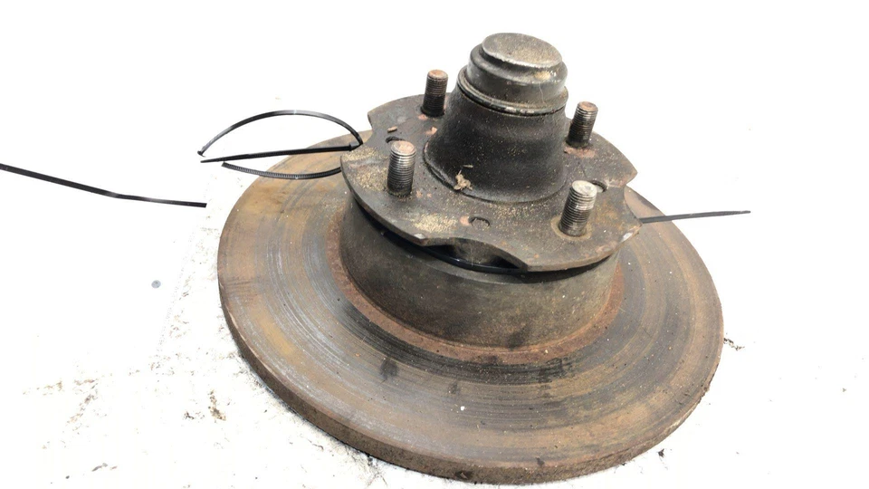 1970 1971 1972 1973 Nissan Datsun 240z cubo de roda dianteira com rotor de freio fabricante de equipamento original - Imagem 3 de 4