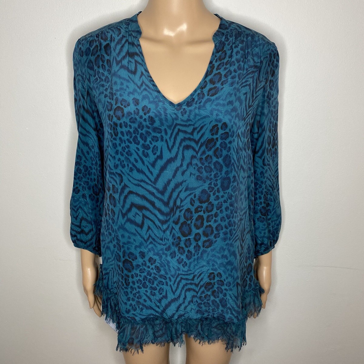 Rebecca Taylor 100% Silk 3/4 Sleeve Blue Animal Print V-Neck
