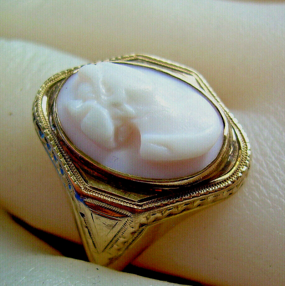 Antique Victorian Deco Ring Solid Gold Intaglio P… - image 4
