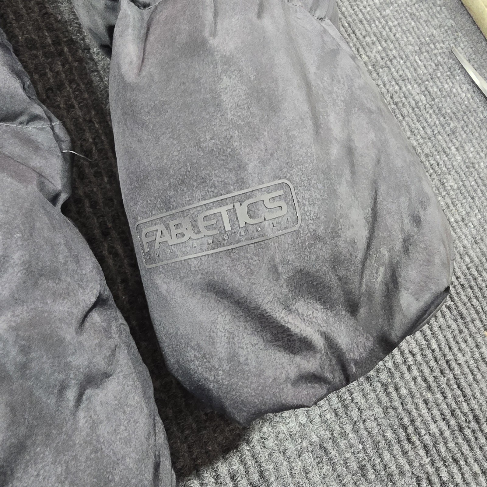 Fabletics Puffer Jacket Womens Medium Gray Insula… - image 8