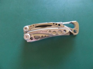 Leatherman Skeletool. Very good preowned condition.