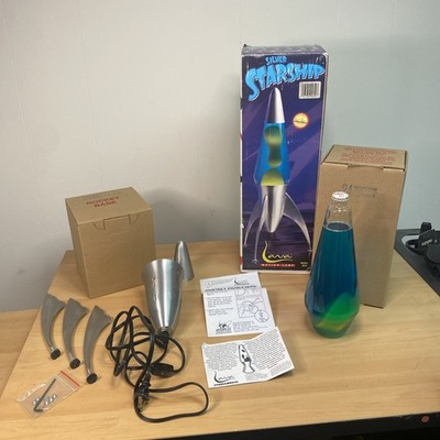 1999 Lava Lite Model 5624 Silver Starship Lava Lamp - Blue +