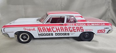 1964 DODGE 330 SUPER STOCK DRAG CAR 1:18 SCALE, MIB RAMCHARGERS