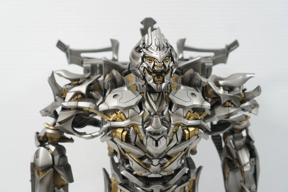 Figura de robot de gran tamaño Wei Jiang Model Wizard T-08 Shake Sky Wing Earthquake Foto 2 de 4