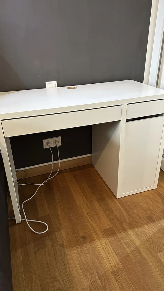 Ikea Schreibtisch 105x50 cm