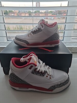 jordan 3 cardinal red gs brandneu im Karton anprobiert Größe 4,5 