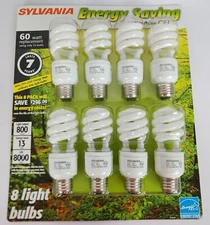 Sylvania Energy Saving Soft White CFL 60 Watt Replacement Blub 8 Light Bulbs NEW