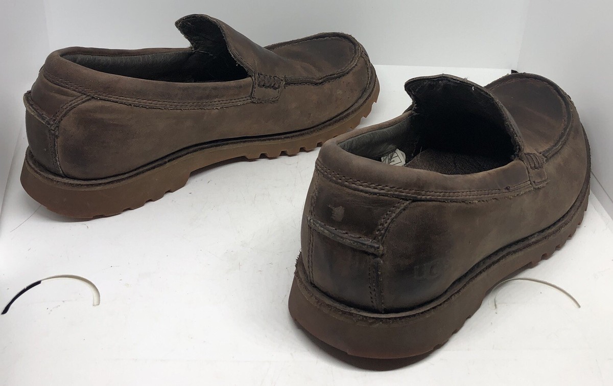 Ugg Mens Plainson Distressed Brown Leather Loafers Sz 10 EXCELLENT UGG Mens Slip On Casual Comfort Brown Leather Loafers Sz. 10  main image 2