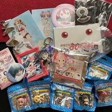 Magical Girl Madoka Magica Collectible Set with Acrylic Charms and Cards