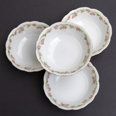 Antique Habsburg Austria Pink Floral Scalloped Berry Bowls Set of 4 Handpainted