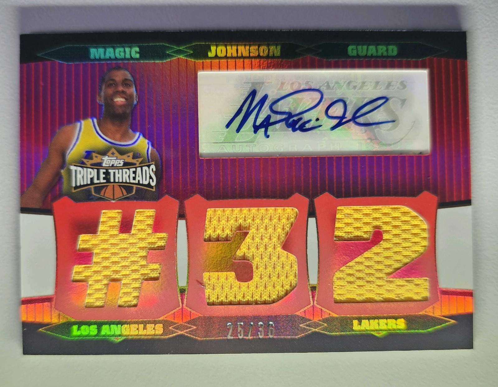 Magic Johnson Auto /36 Jersey Relic 2006-07 Topps Triple Threads TTRA-82
