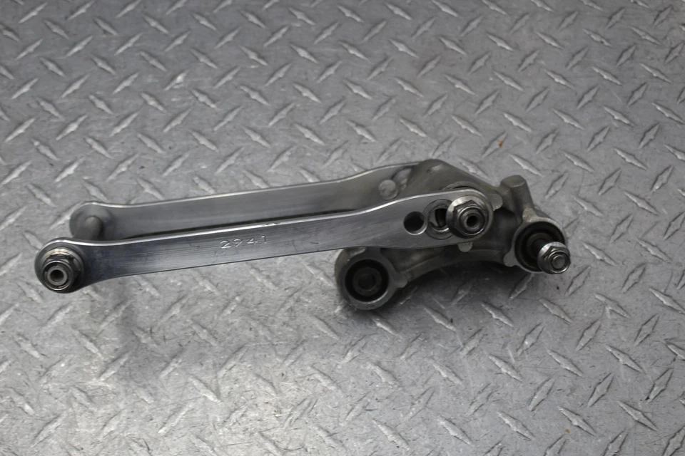 Kawasaki Ninja ZX10R ZX1000C 2005 dogbone trasero acoplamiento de amortiguador 39007-0003 Foto 4 de 4