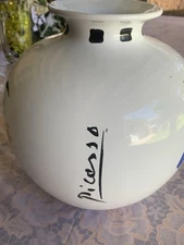Picasso Living Face Vase 1963 •Masterpiece Editions Ltd © 1996 Portugal •10.5”