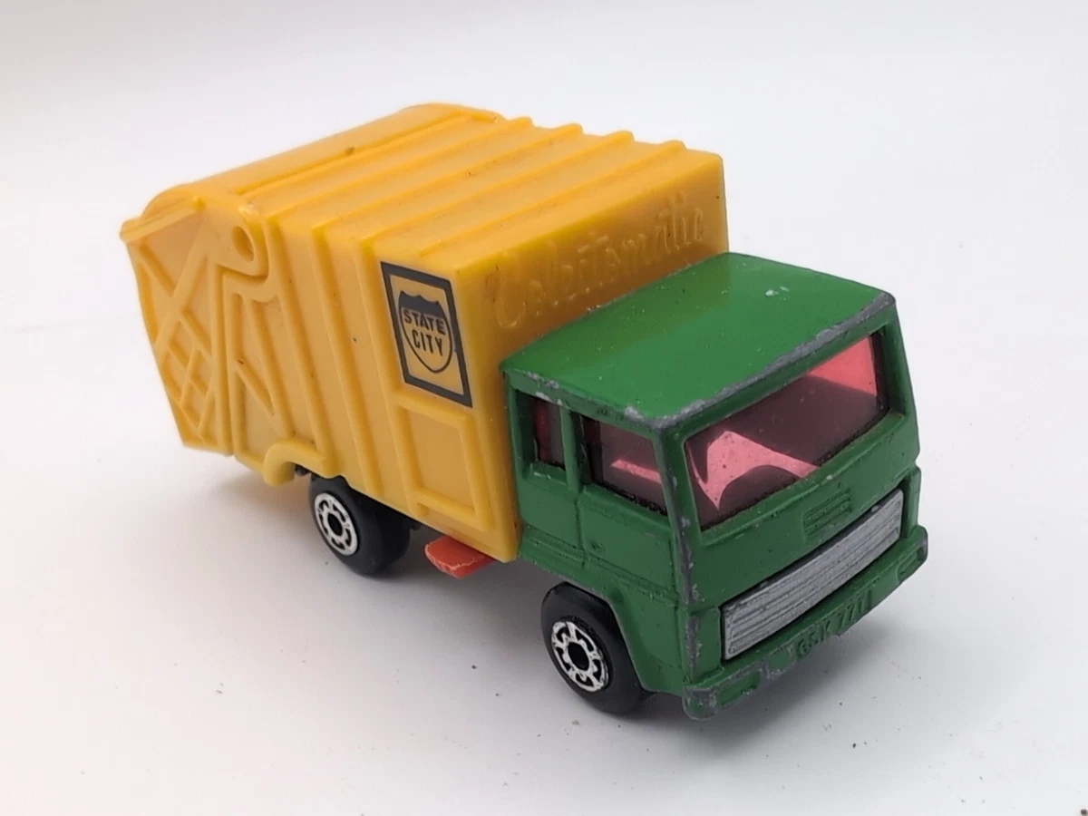 Matchbox Series A Lesney Product No.26 GMC TIPPER TRUCK