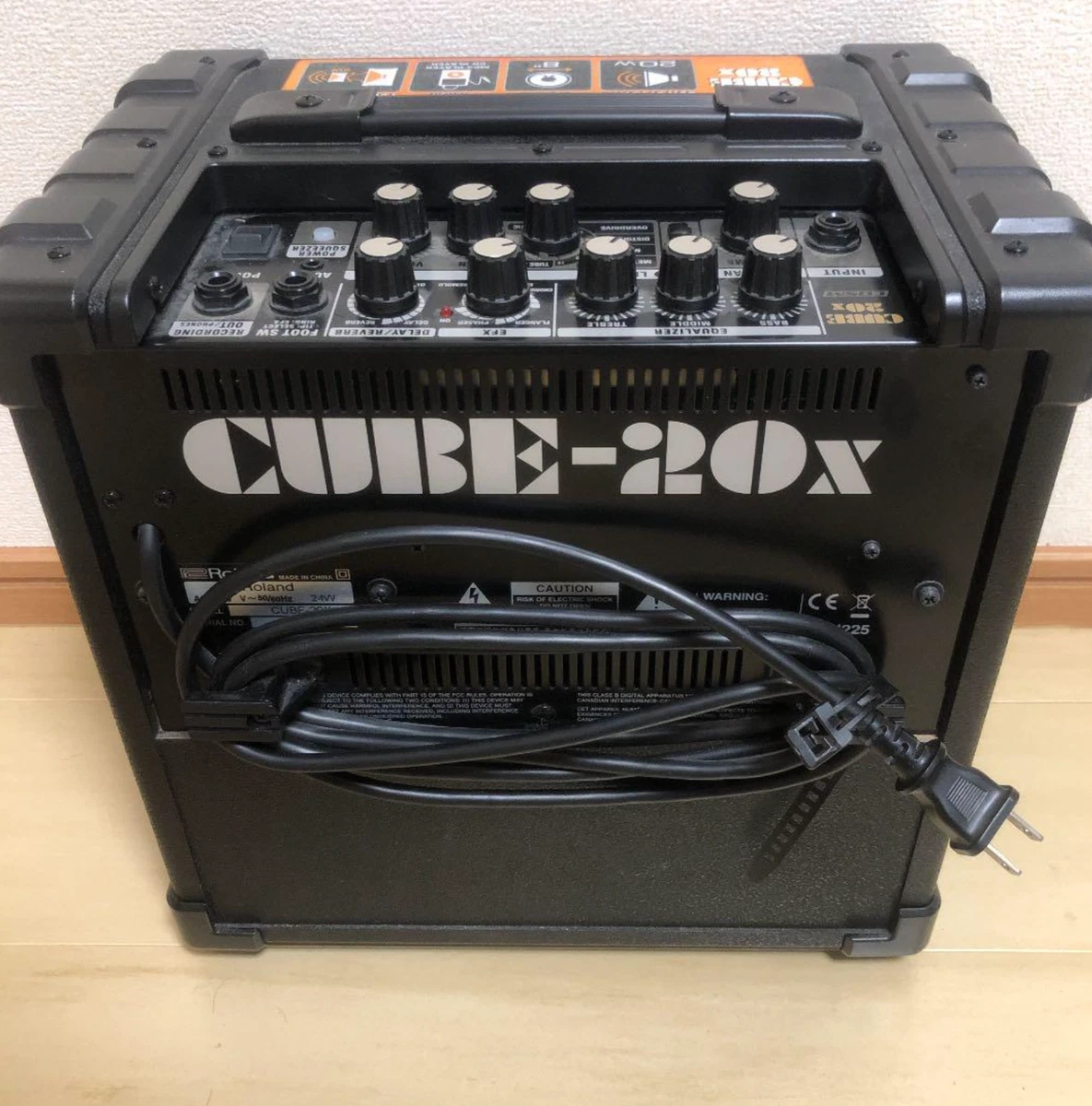 Roland Cube-20X 20W Guitar Amp Amplifier Tested Excellent One