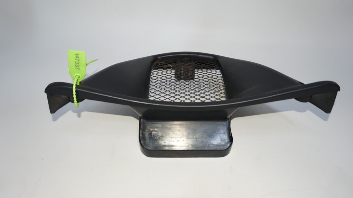 【to-y】 MV Agusta Brutale 920, 990R, 1090RR V Panel Oil Radiator Cover