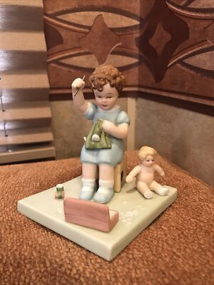 Bessie Pease Gutmann  Figurine H1883 LITTLE MOTHER, No Box