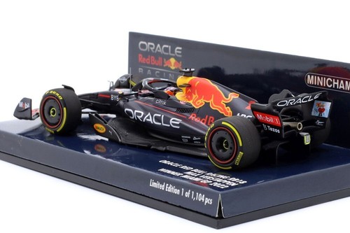 Red Bull RB18 Weltmeister Gp Miami 2022 M.Verstappen, MINICHAMPS 1:43 F1RS - Bild 2 von 4