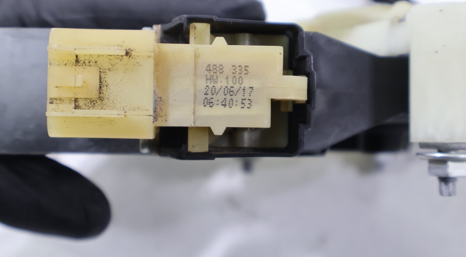 2014 - 2020 MASERATI GHIBLI FRONT RIGHT SIDE DOOR WINDOW REGULATOR & MOTOR OEM