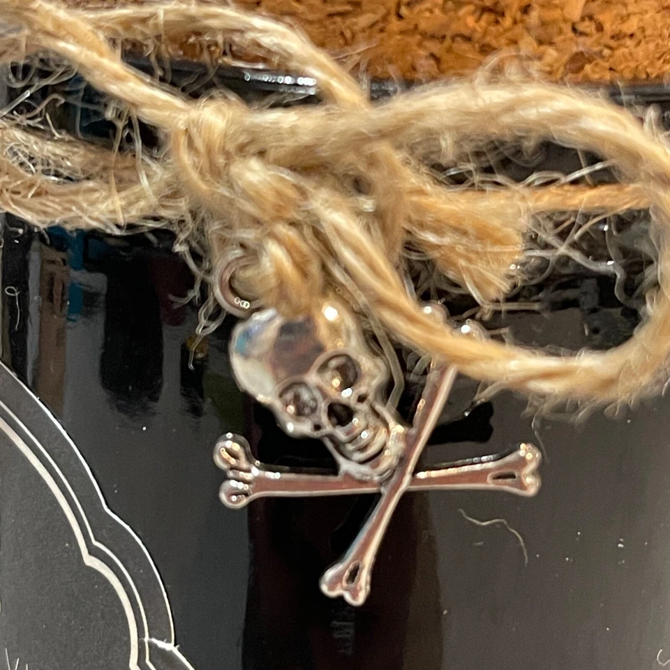 Aroma Villa Poison Candle Black Hand Poured Witchy Crystal Ball Pentagram Cork - Image 4 of 4