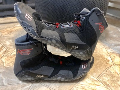new kyle snyder wrestling shoes