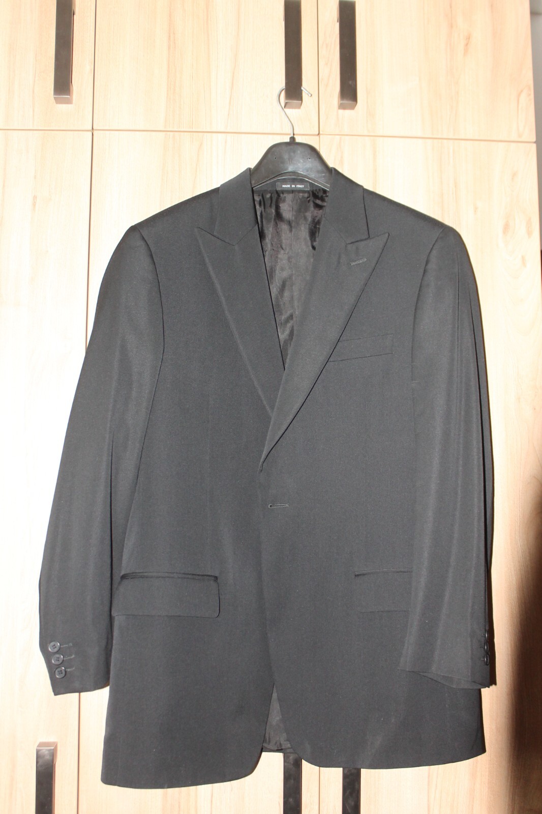 Picture 4 of 6