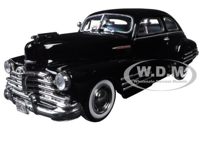 1948 CHEVROLET FLEETLINE AEROSEDAN BLACK 1/24 DIECAST MODEL CAR