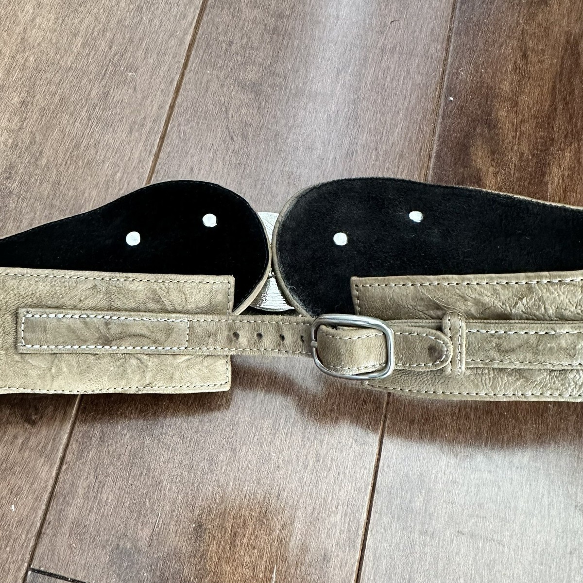 Raina Black Leather Belt Wide Hammered Silvertone Raina Belts (@rainabelts) • Instagram photos and videos main image 4