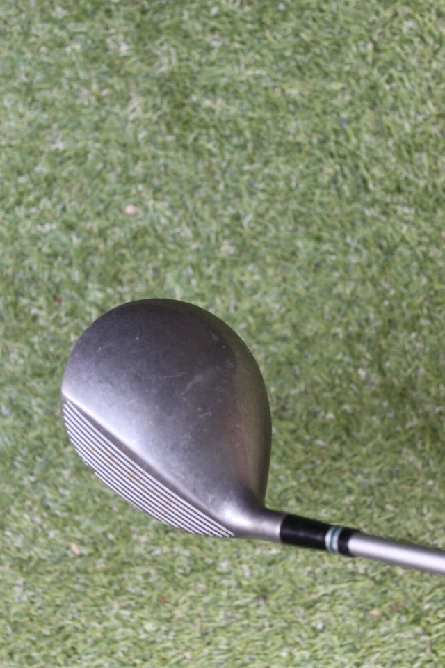 Macgregor RD Jumbo stiff graphite shaft 9 degree driver wood golf club - Image 2 of 4