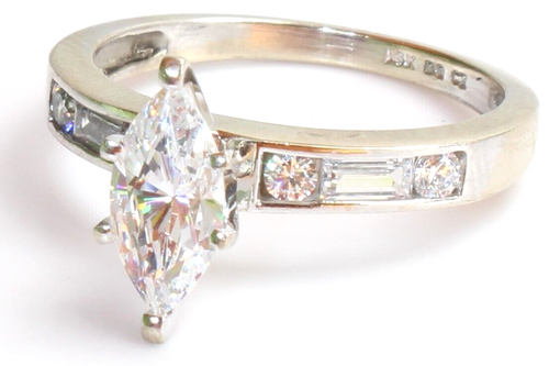 White Gold Plated 3 In 1 Solitaire AAA Cubic Zircon Crystal Wedding Engagement Ring Fashion Jewelry For Women (8) : Buy Online At Best Price In KSA - Souq Is Now - Foto 3