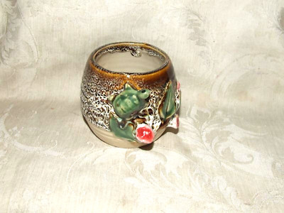 Vintage Artisan Hand Thrown Cache Pot Turtle Leaves Water Lilies Flowing Glaze