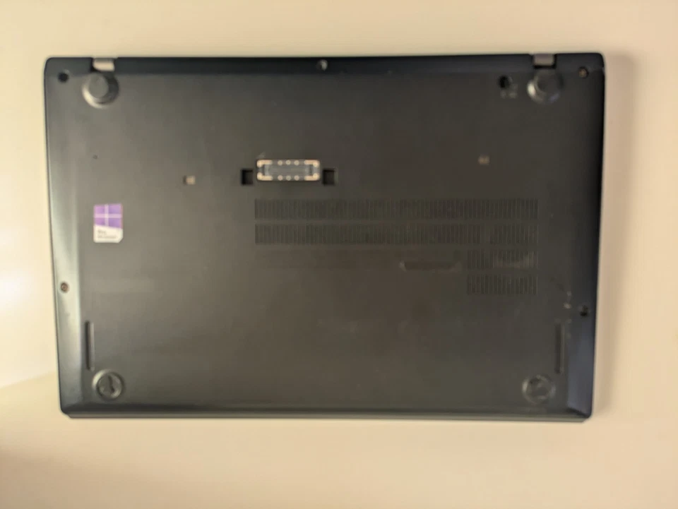 Lenovo Thinkpad  T470s Business Laptop - 20HF0012US 14” i5-7300U 2.6GHz - As Is - Image 2 of 4