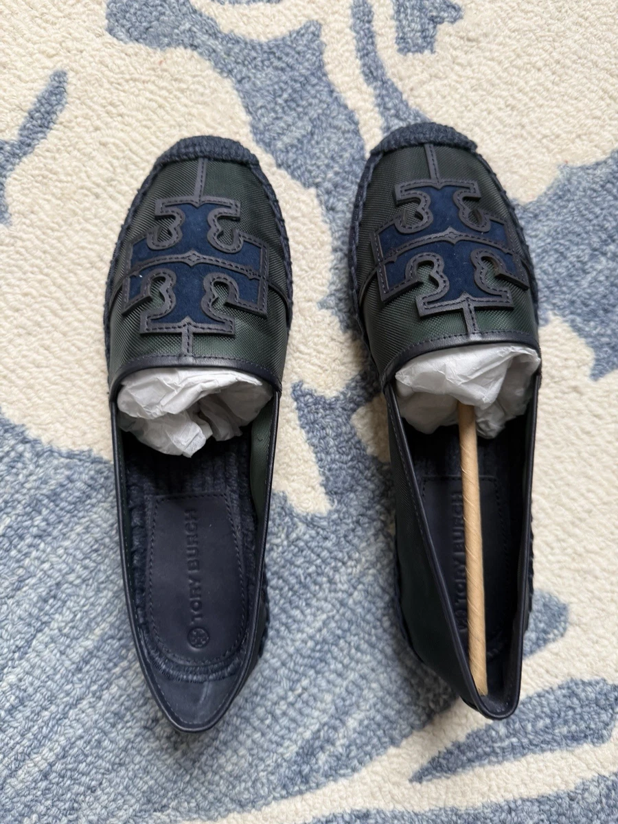 プレゼント最適！新品未使用！箱・ショッピングバッグ付きフルー包装！TORY BURCH FLATSフラットバレエ靴上品納めなネイビーブラック 完全新品未使用！箱・ショッピングバッグ付きフルー包装！TORY BURCH