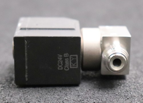 SMC Solenoid Valve XSA1-12V Pressure 2MPa Durchlass Ø 4,5mm gebraucht - Picture 5 of 8