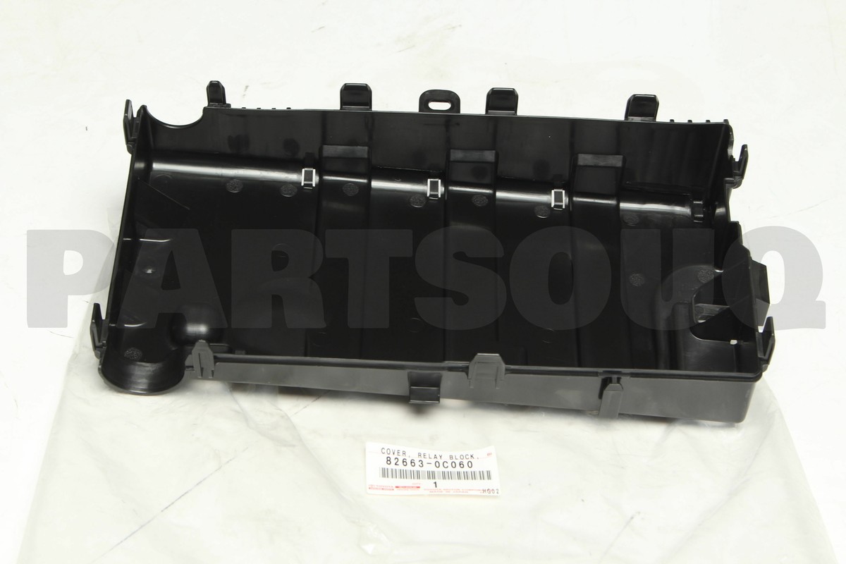 レジスター 826630C060 Genuine Toyota COVER, RELAY BLOCK, LOWER 82663