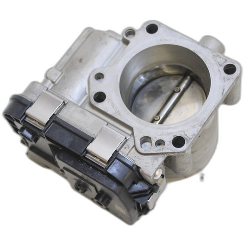 Audi A4 B9 8W Drosselklappe 06F133062C