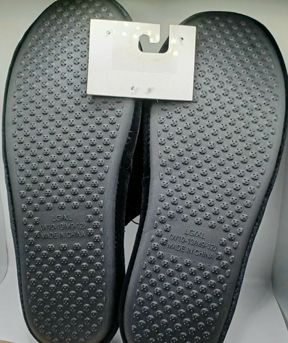 Harry Potter Wizarding World Castle Size L/XL Bioworld Slip On. Unisex Slippers - Picture 4 of 5