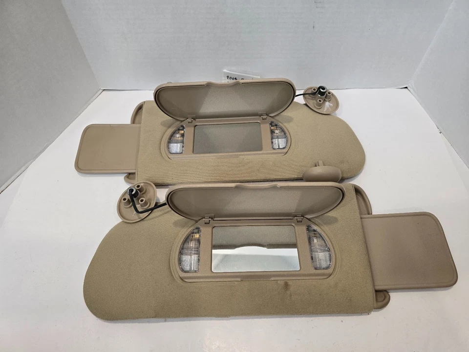 2000-2005 Buick Lesabre izquierda derecha par de parasoles bronceados iluminados OEM A241 Foto 2 de 4