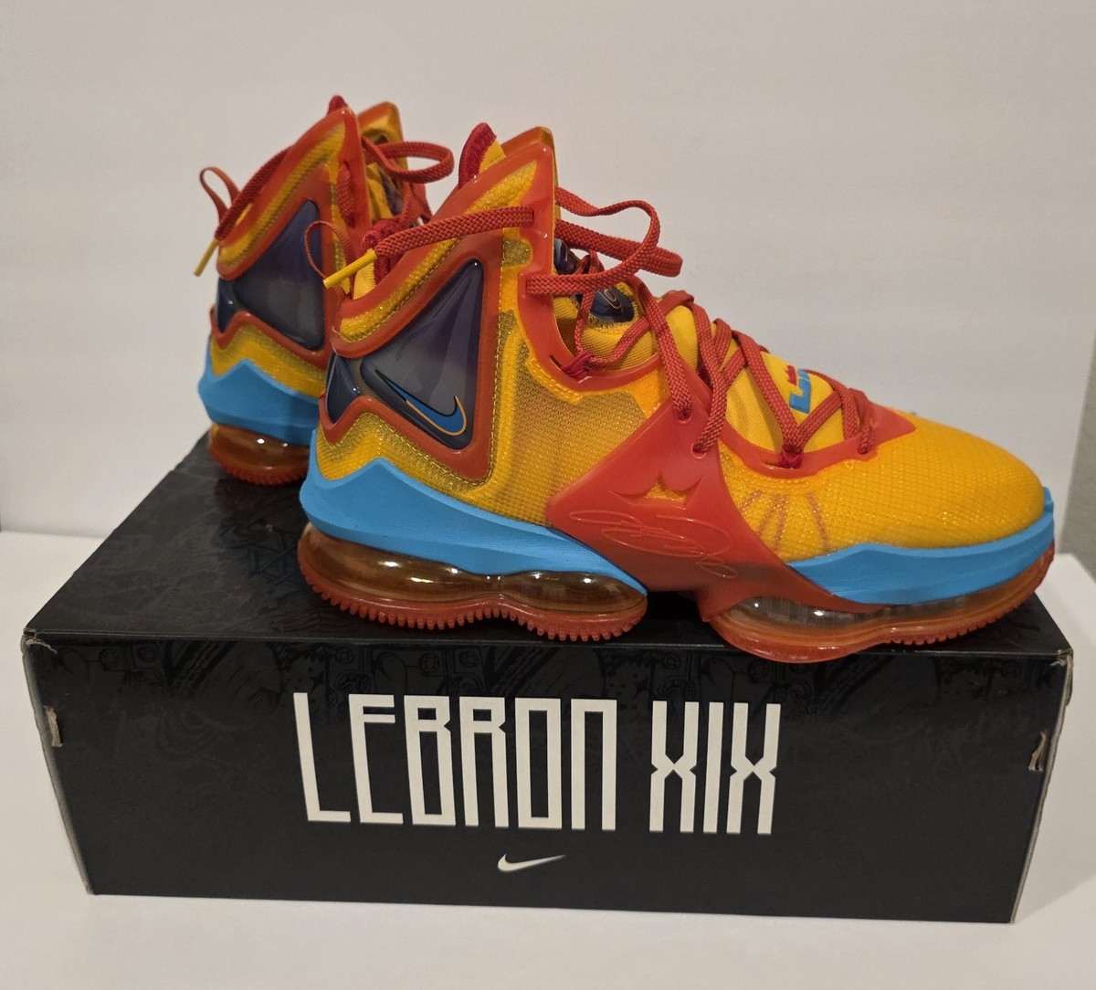 Nike Lebron XIX 19 SPACE JAM Tune Squad Shoe Size 9.5 Men/11 Women