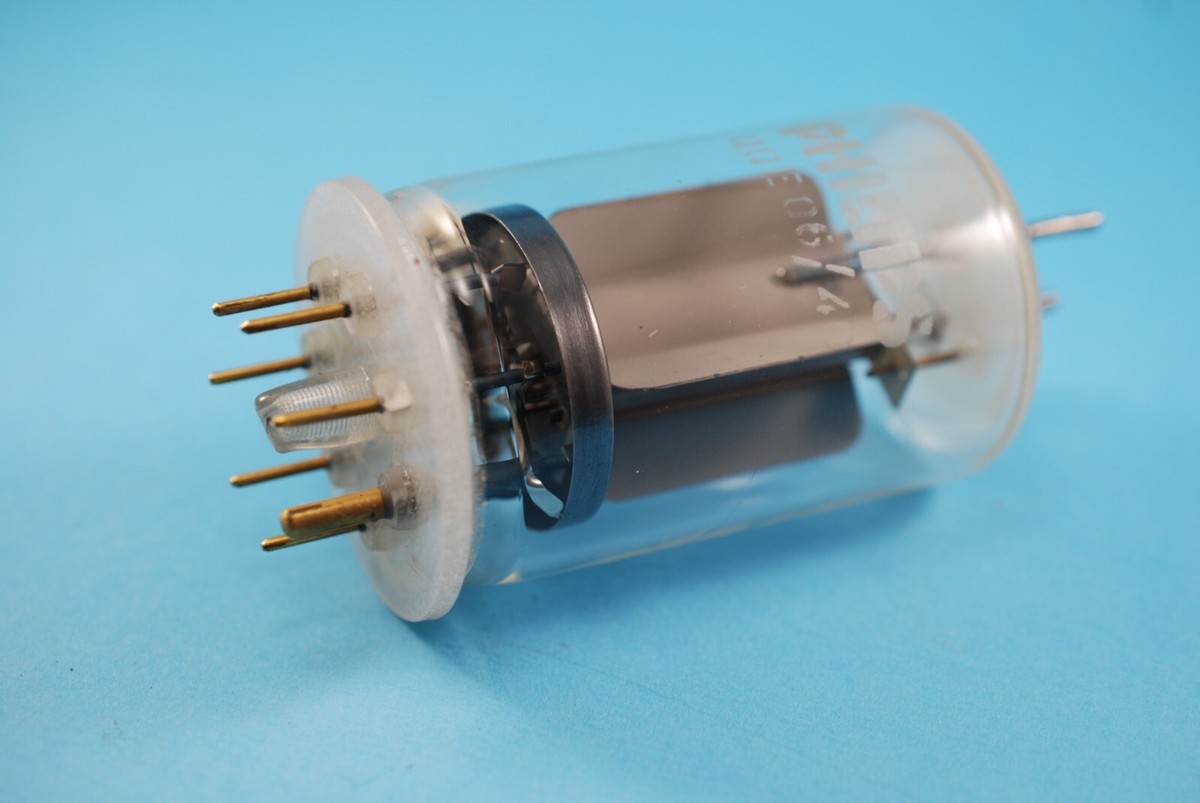 Philips QQE06/40 Double Tetrode Power Output Tube AX9903