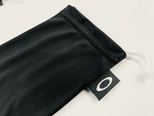 Oakley 5 pack - Large Black Micro Fiber Cloth Sunglasses Cleaning Storage Bags - Picture 3 of 4