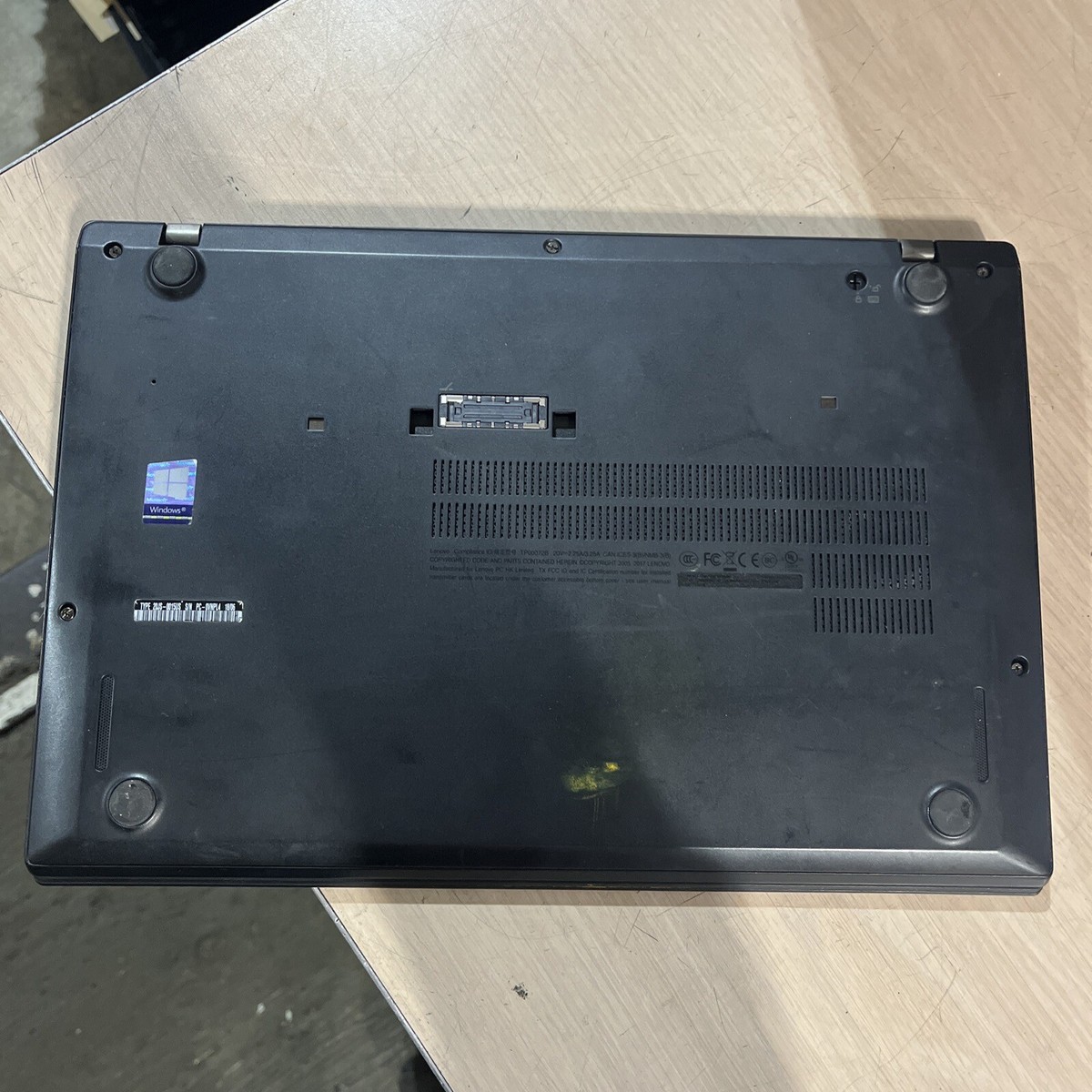 LENOVO THINKPAD T470S INTEL CORE I5-6300U 2.40GHZ 8GB RAM NO HD . LENOVO THINKPAD T470S INTEL CORE I5-6300U 2.40GHZ 8GB RAM NO HD .