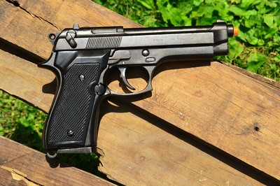 Non-Firing Beretta M92 Military Pistol - 92F - Denix Replica