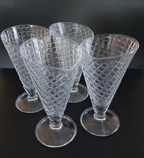 Italian Sundae Cone Clear Glass Ice Cream Bowl Dessert Gelato Set Of 4