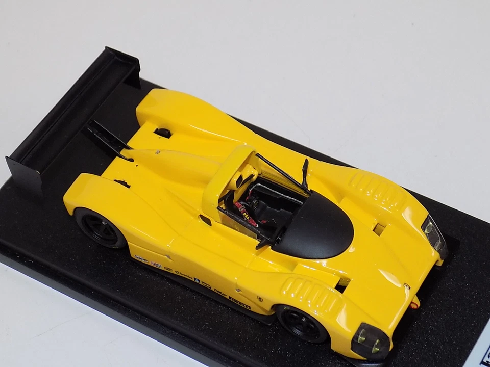 1/43 DVA Fabbrica Costruzione Ferrari 333SP Pressa Michelotto 1988 Giallo GP027 - Immagine 2 di 4