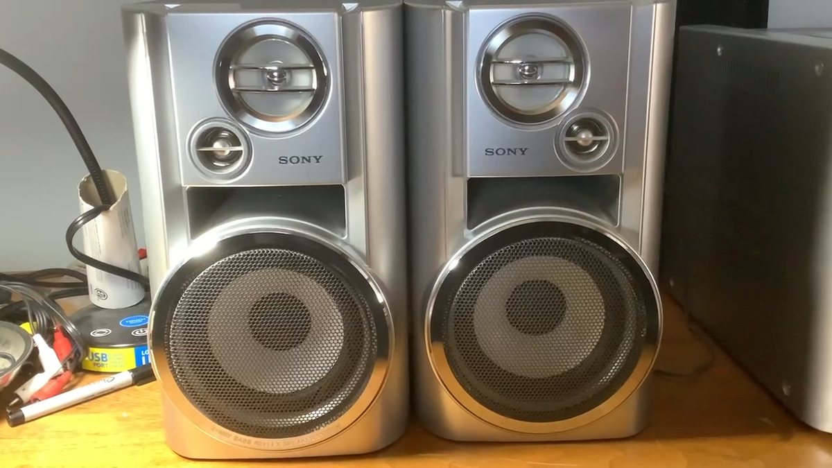 Sony SS-CHP7 Speakers Pair 3-Way Bass Reflex 6Ω Silver Tested See