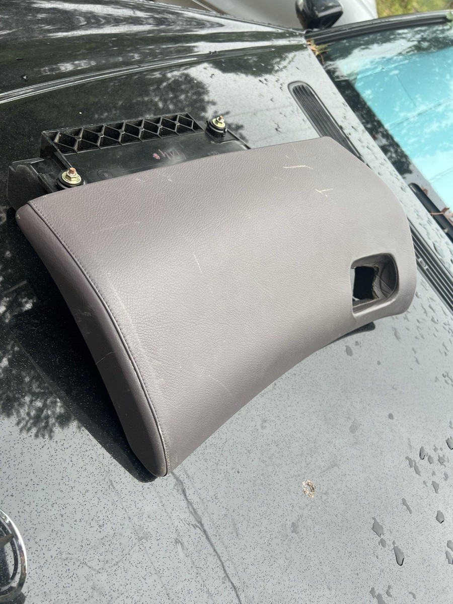 メル74887様 15-20 BMW F80 M3 Door Panel Pull Handles Leather Black Set | Rear