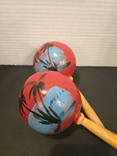 Wood Hand Painted Red Blue Maracas Pair 2 Shakers MPN N4-3-AU